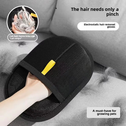 Ultimate Pet Grooming Gloves - Effortlessly Remove Hair from Furniture and Clothes with Ease!
