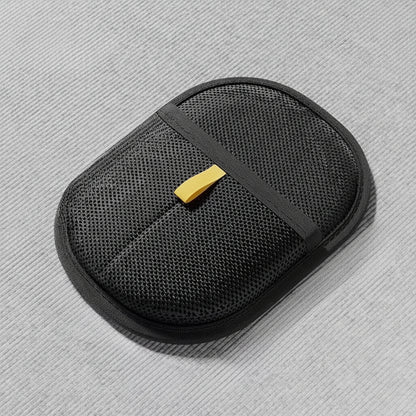 Ultimate Pet Grooming Gloves - Effortlessly Remove Hair from Furniture and Clothes with Ease!